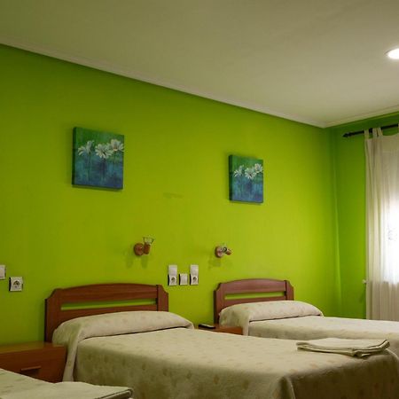 Pinseque Pension Discoves מראה חיצוני תמונה